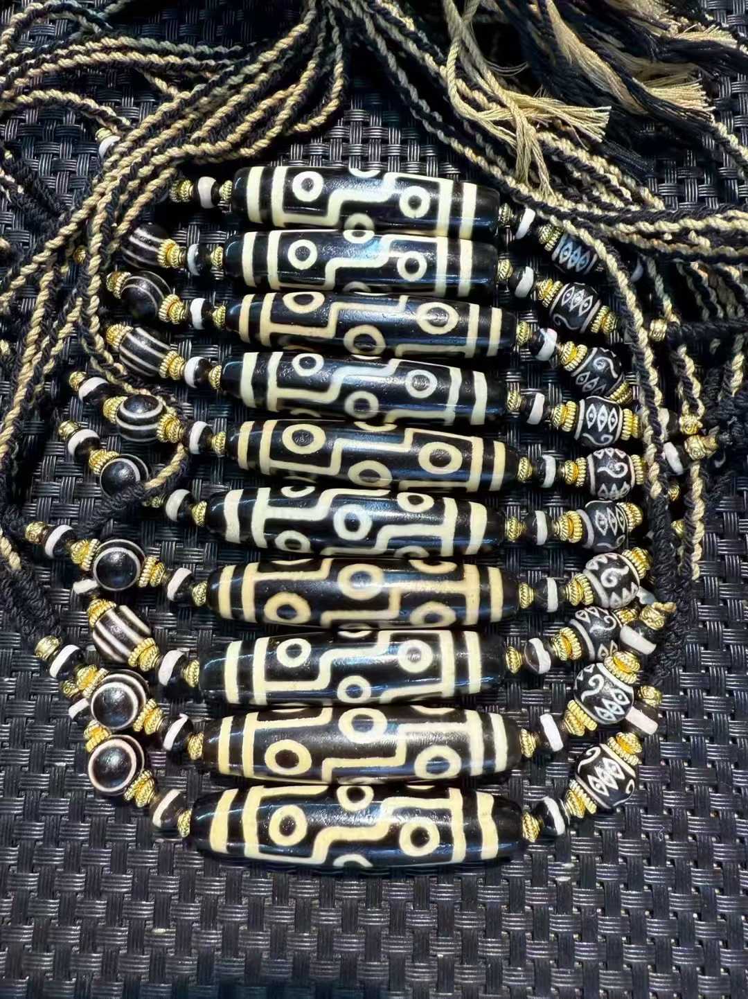 10 stks/partij 9 Ogen met onzi - Ethnic Fashion Design recensie en prijs