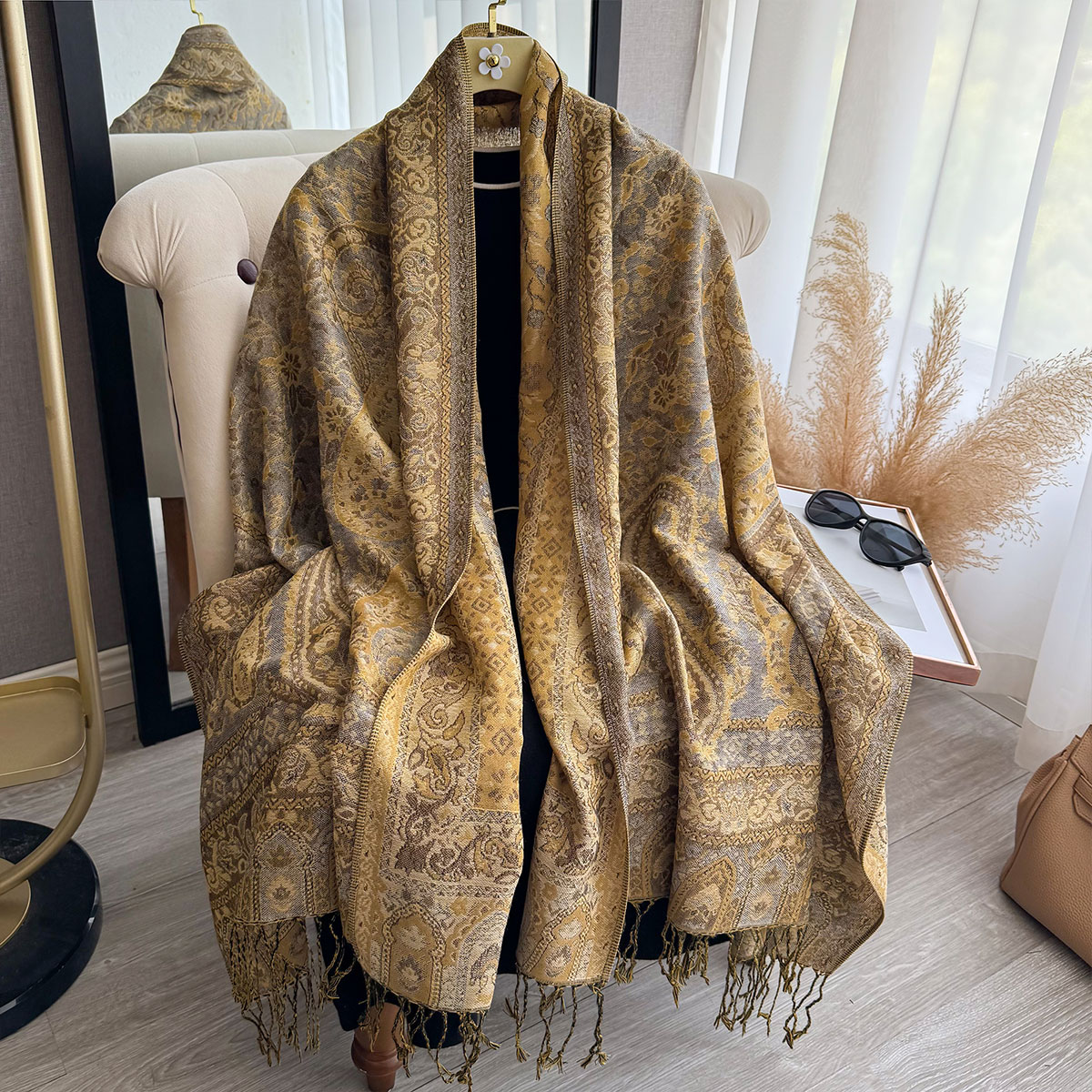 2025 Kwastje Deken Ontwerp Etn - Ethnic Fashion Design recensie en prijs